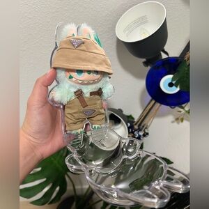 AUTHENTIC LABUBU Bundle (Doll, Case & Outfit)